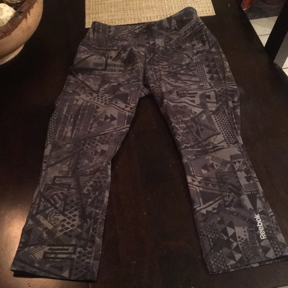 Women’s reebok legging capris size xs